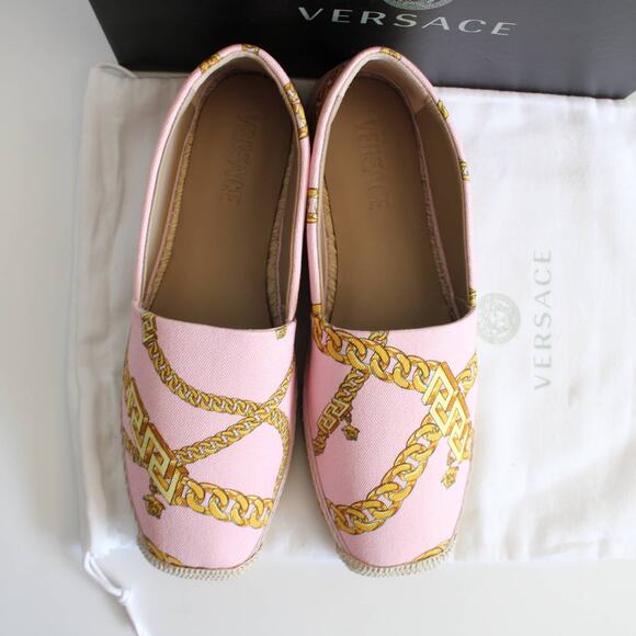 New Versace Pink & Gold Chain Graphic-Print Canvas Slip-On Espadrilles - Picture 7 of 14